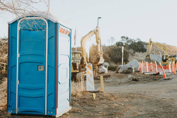 Best Porta potty delivery and setup  in Byrnes Mill, MO